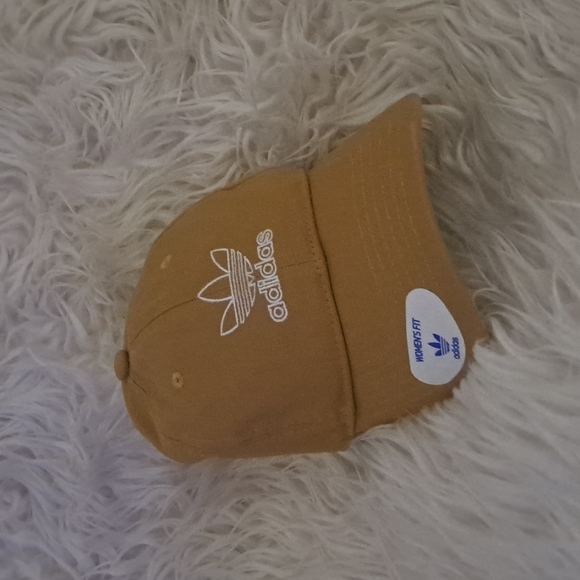 Adida women's Hat women's fit - Picture 2 of 4